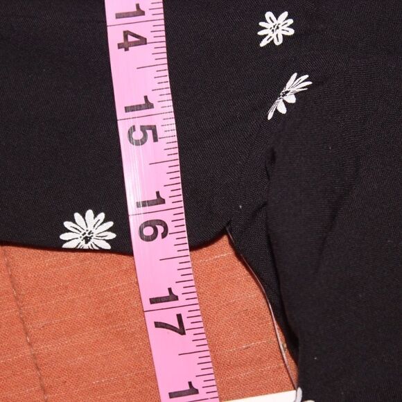 NWT Abound  Black Short Sleeve Skater Mini Dress Women Size Small - Picture 11 of 13